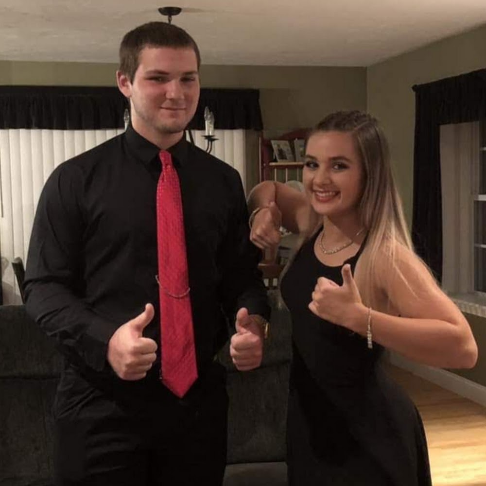 Meet your Posher, Abigail